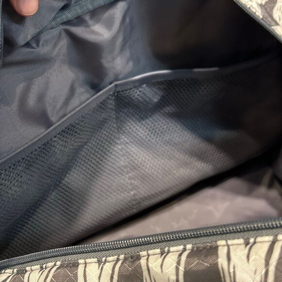 thirty-one All In Tote Duffel Bag Weekender Travel Overnight Weekender Gym Gray - Picture 10 of 11